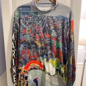 MARINE CORPS MARATHON 26.2M All Over Print LS Polyester Running T Shirt Size L